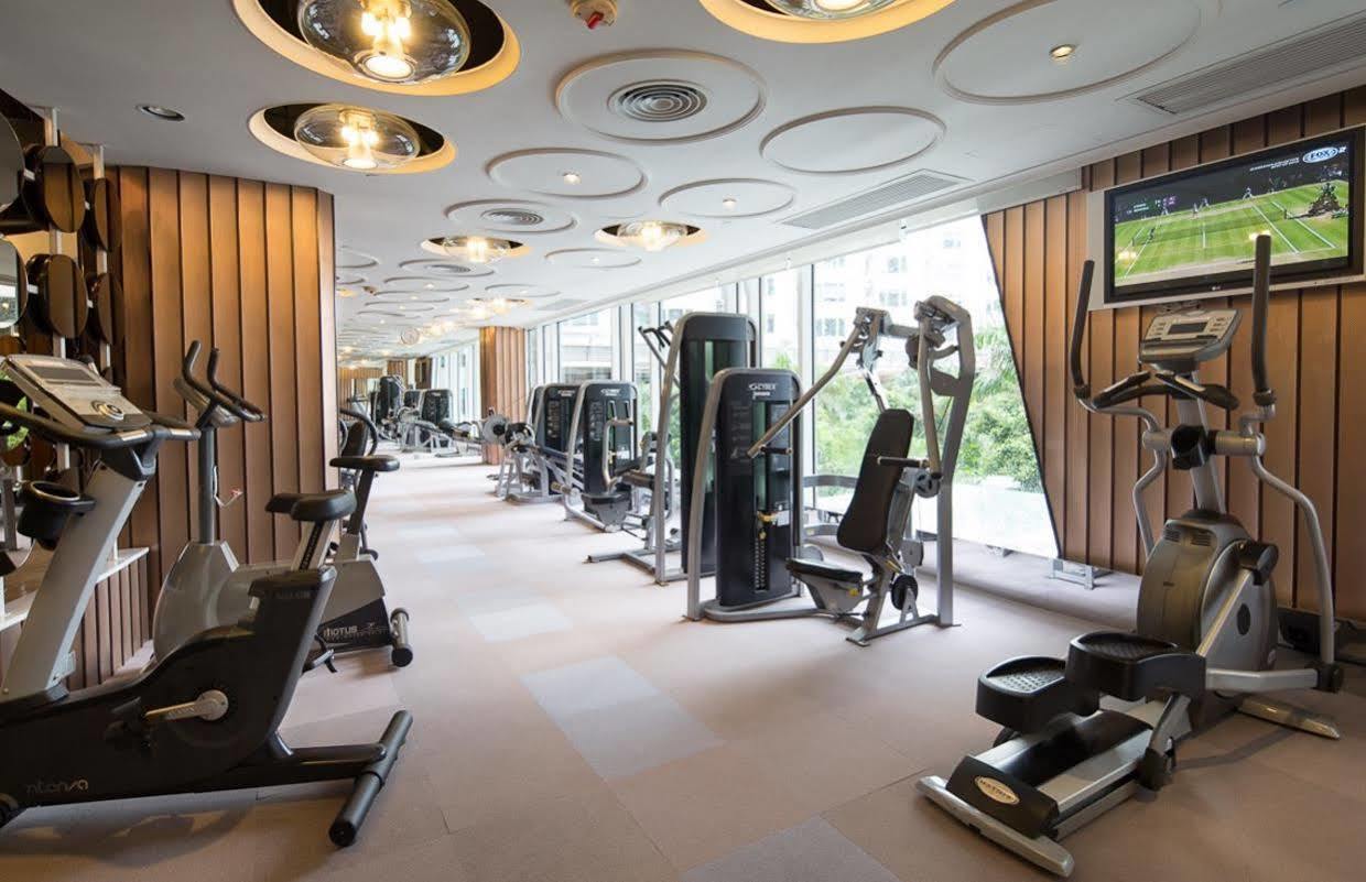 Kowloon Harbourfront 4*