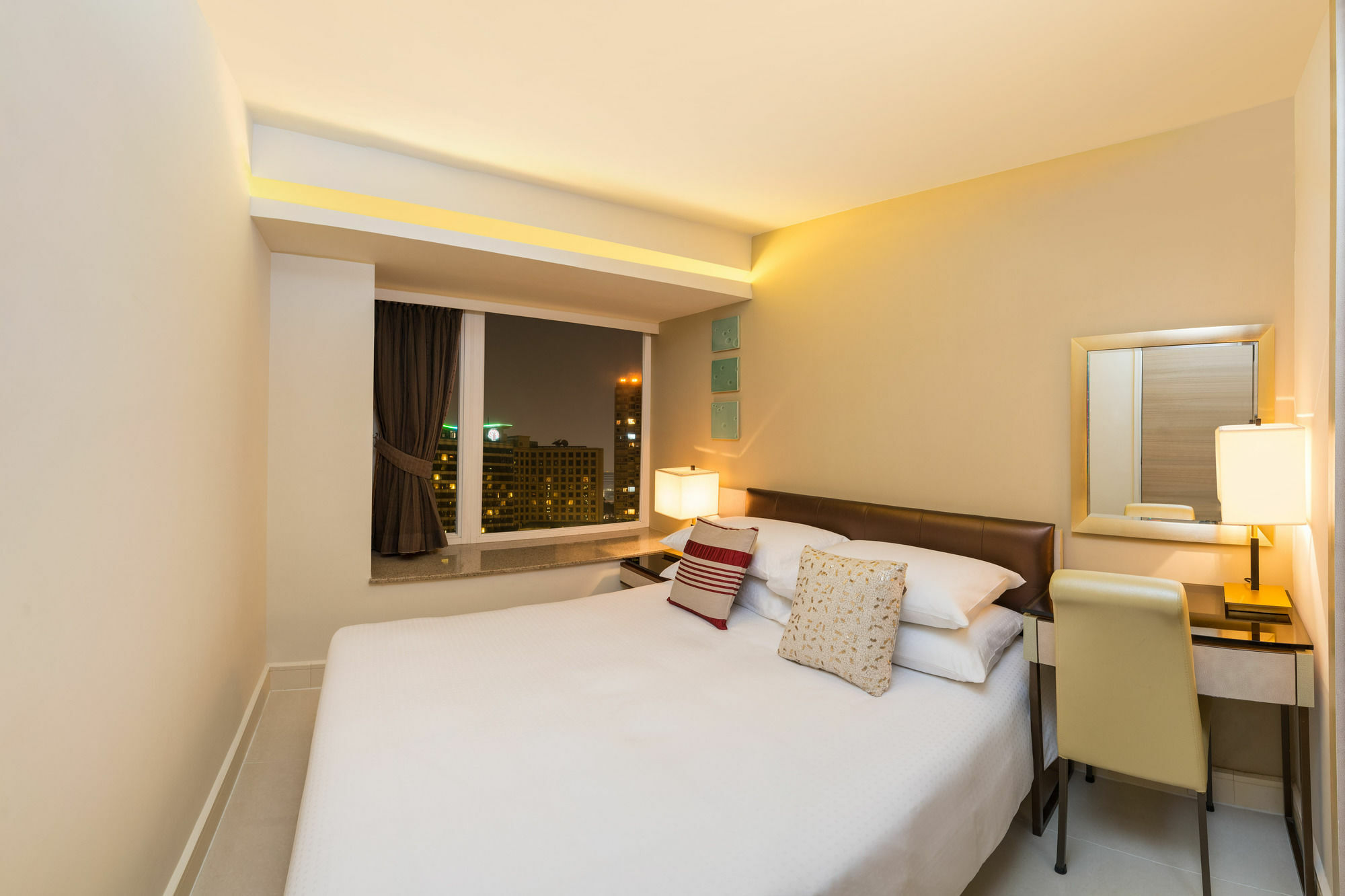 Kowloon Harbourfront 4* Hong Kong